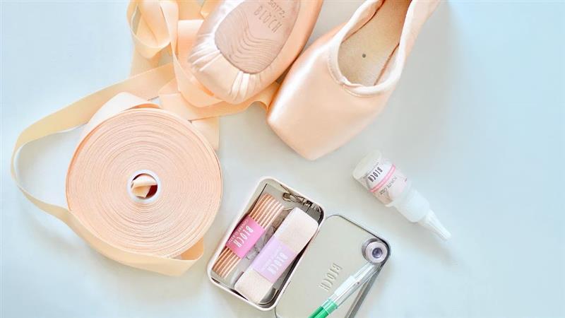 How to Sew Pointe Shoes